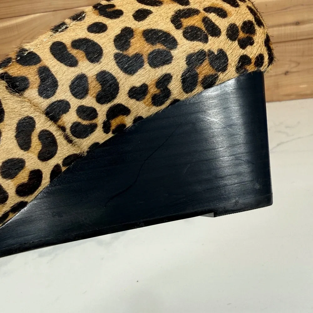 Vionic Leopard Print Calf Hair Wedge Pumps Womens 10 Round Toe Animal Print